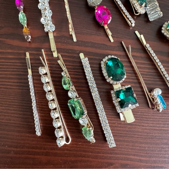 Set of assorted Elegant Gemstone Hair Clips and pins - Picture 3 of 6